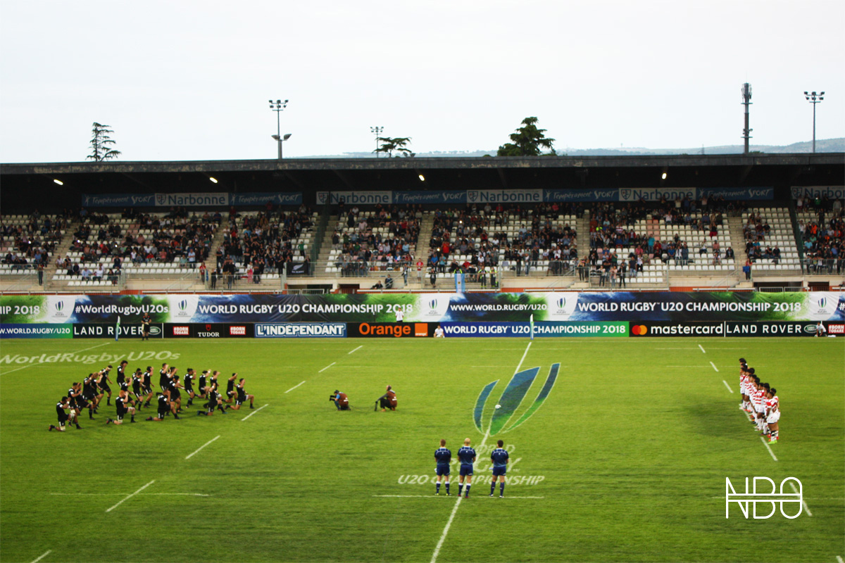 NZ U20 perform the haka as Japan U20 look on / Joe Ruzvidzo